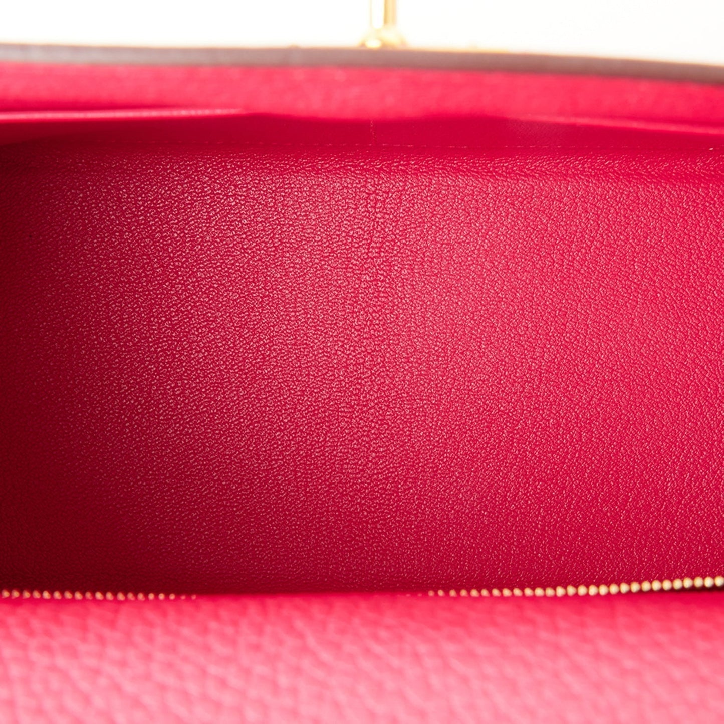 Hermes Kelly 28 Retourne Rose Extreme Clemence Gold Hardware