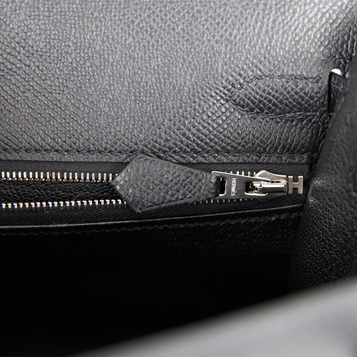 Hermes Kelly 25 Sellier Black Epsom Palladium Hardware