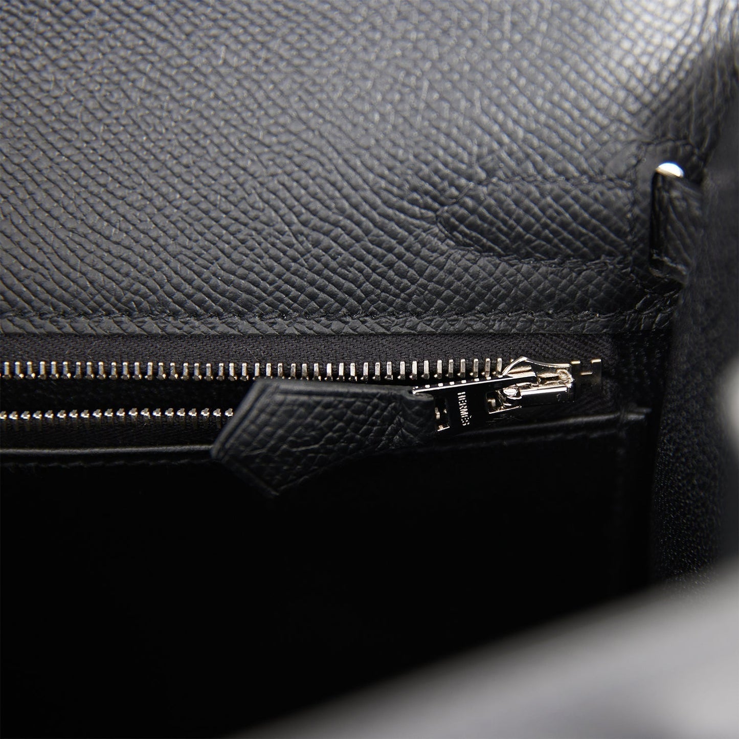 Hermes Kelly 25 Sellier Black Epsom Palladium Hardware