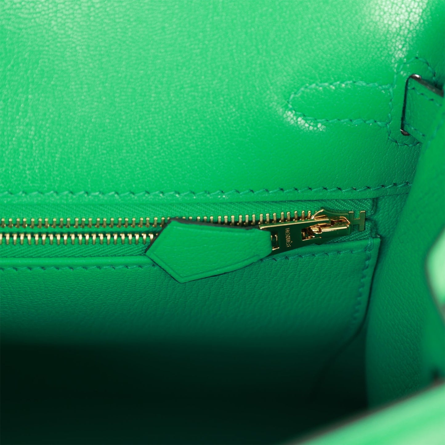 Hermes Kelly 25 Sellier Menthe Chevre Gold Hardware