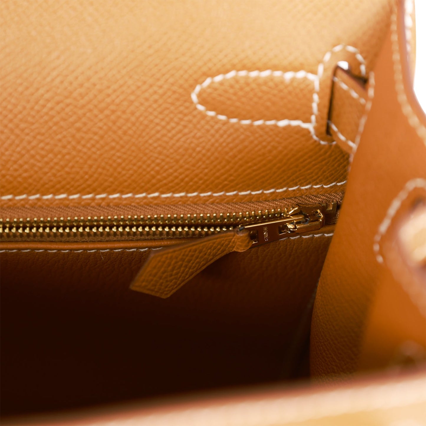 Hermes Kelly 28 Sellier Gold Epsom Gold Hardware