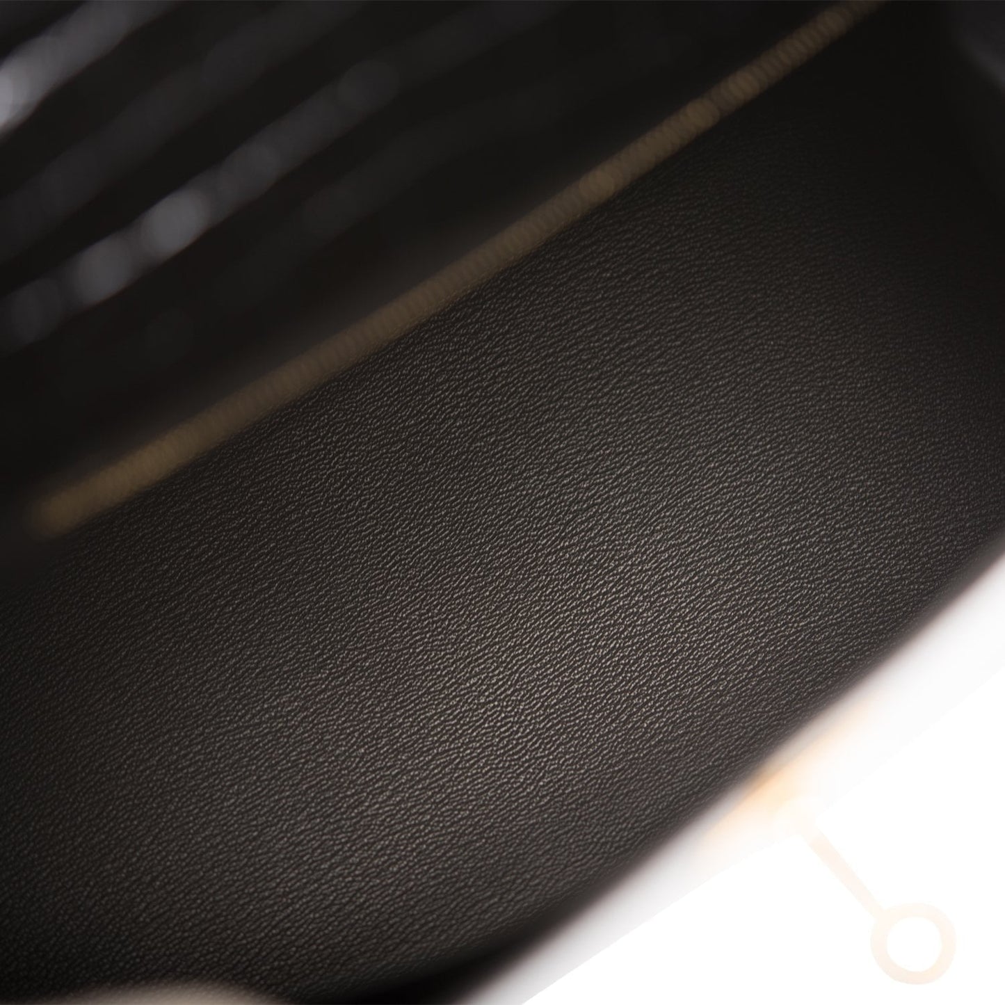 Hermes Kelly 28 Sellier Black Shiny Niloticus Crocodile Gold Hardware