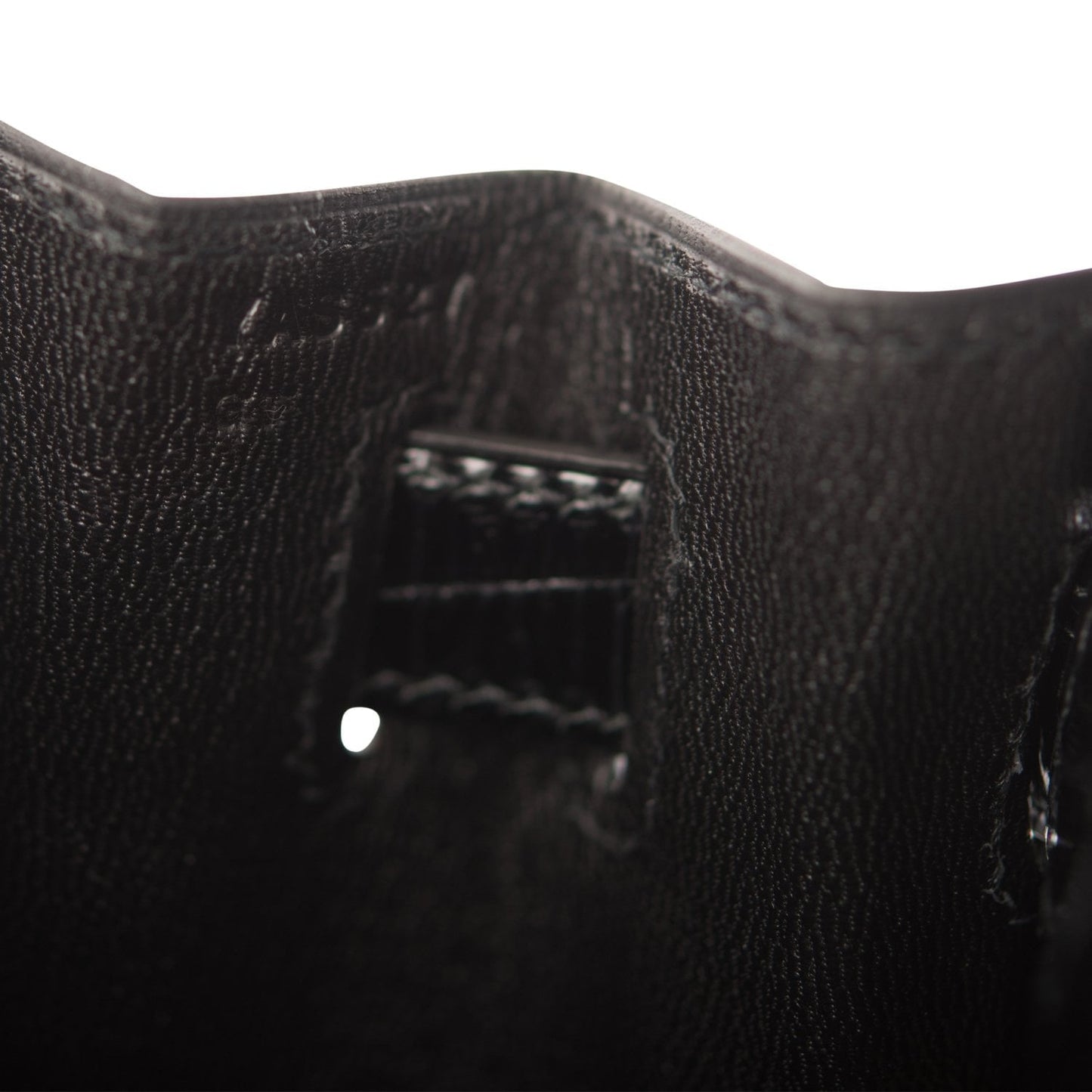 Hermes Kelly 28 Sellier Black Shiny Niloticus Crocodile Gold Hardware