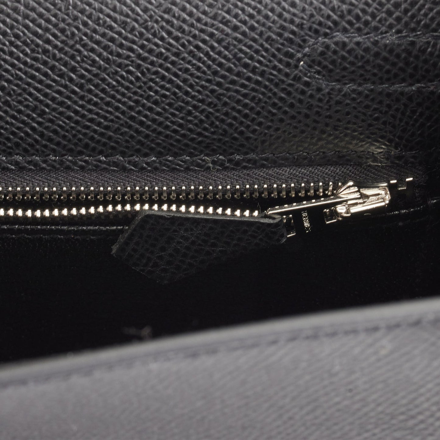 Hermes Kelly 25 Sellier Black Epsom Palladium Hardware