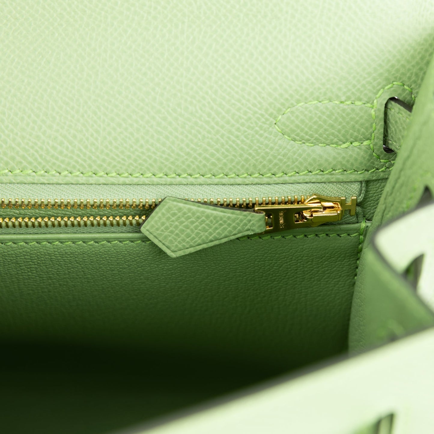 Hermes Kelly 25 Sellier Vert Criquet Epsom Gold Hardware