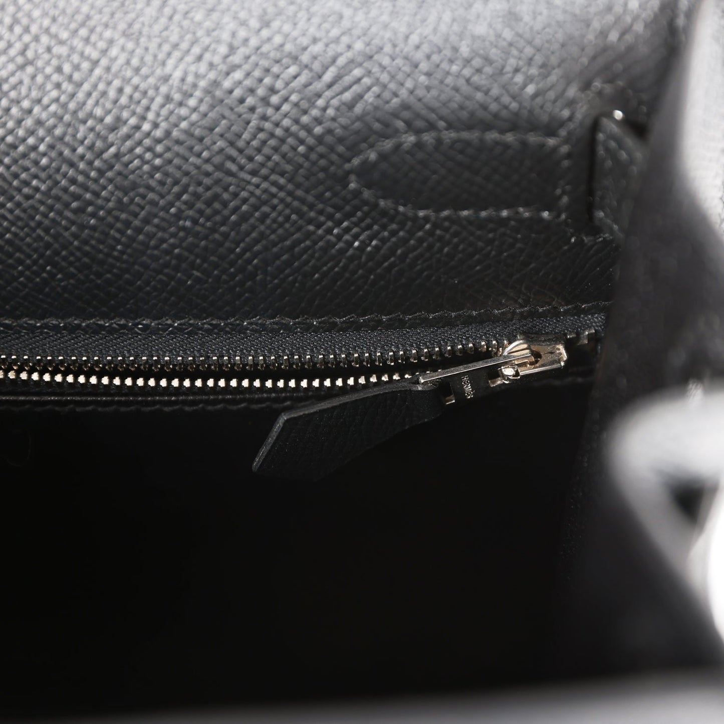 Hermes Kelly 28 Sellier Black Epsom Palladium Hardware
