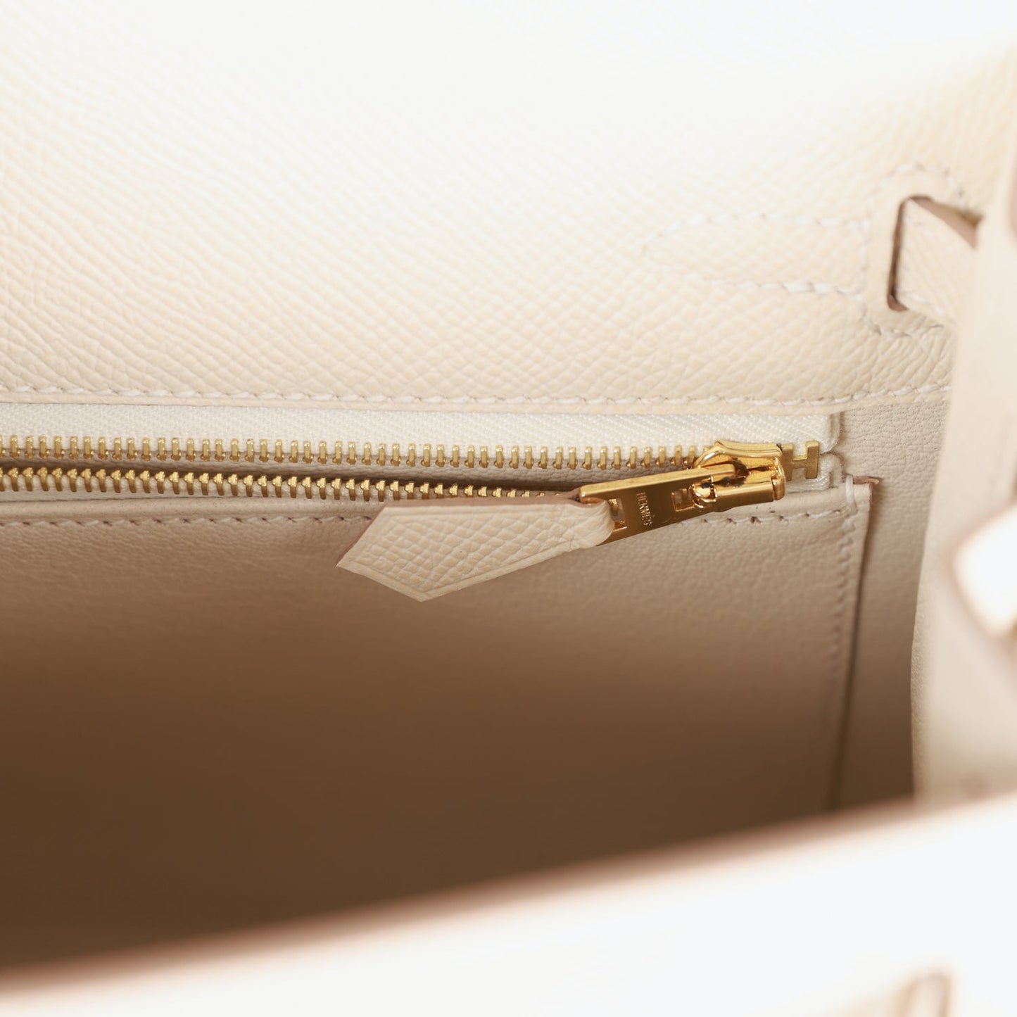 Hermes Kelly 25 Sellier Craie Epsom Gold Hardware