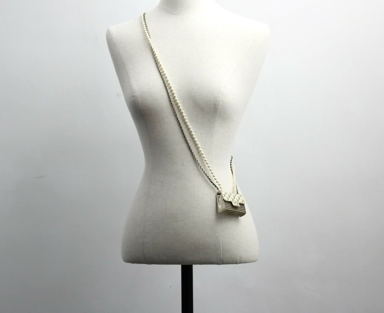 Chanel B21S Imitation Pearl Charm Mini Flap Handbag Leather Chain Long Necklace