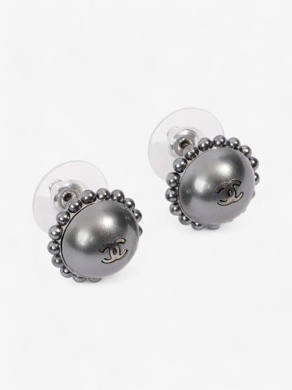 Chanel CC Circle Pendant Earrings Black Base Metal