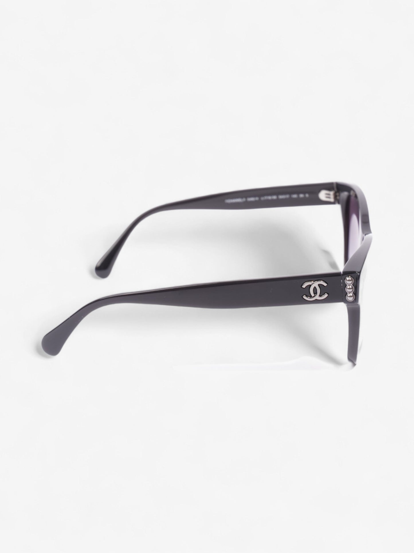 Chanel CC Pearl Sunglasses Black Acetate 140mm