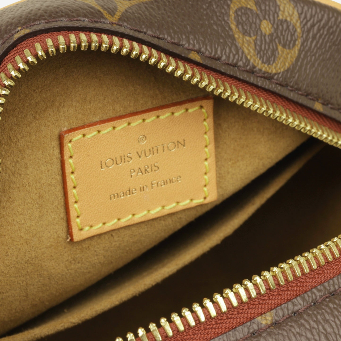 Louis Vuitton Boîte Chapeau Souple PM