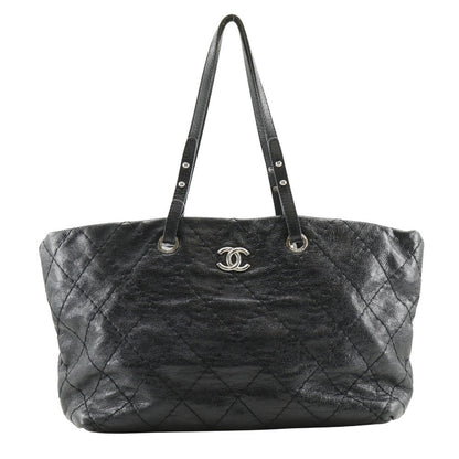 Chanel On the Road Leather Tote Bag A48019