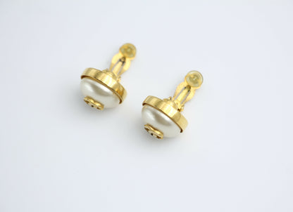 Chanel Vintage 97P Gold-plated & Imitation Pearl Gold Hoop Round Earrings