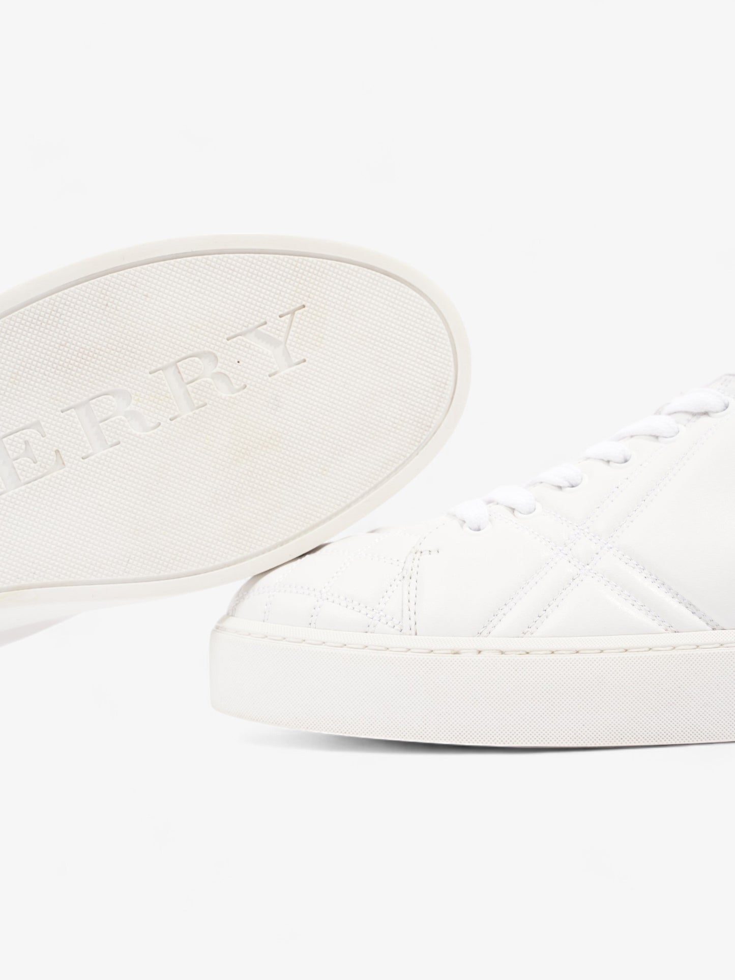 Burberry Westford Quilted Low Top White Leather EU 39.5 UK 6.5