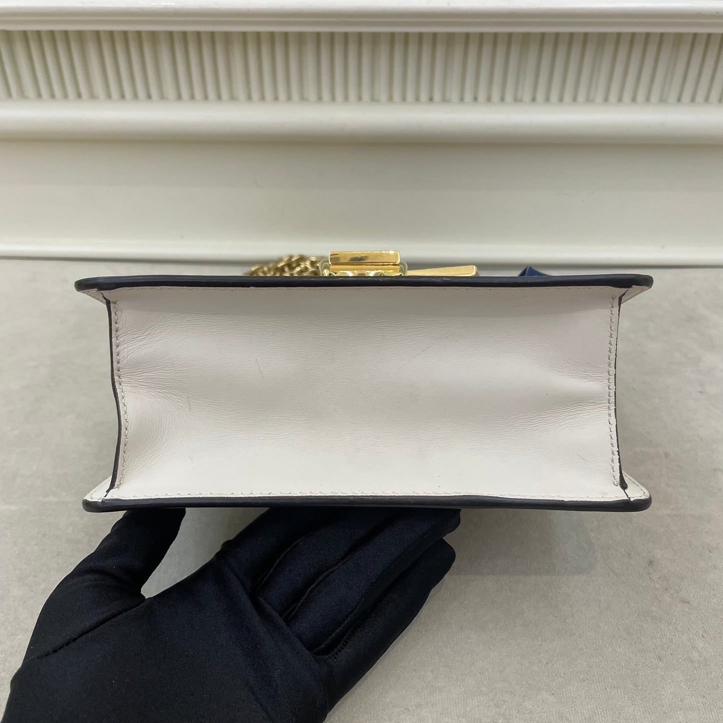 Gucci SyLouis Vuittonie Mini in White