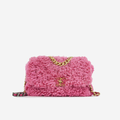 Chanel Chanel 19 - Small