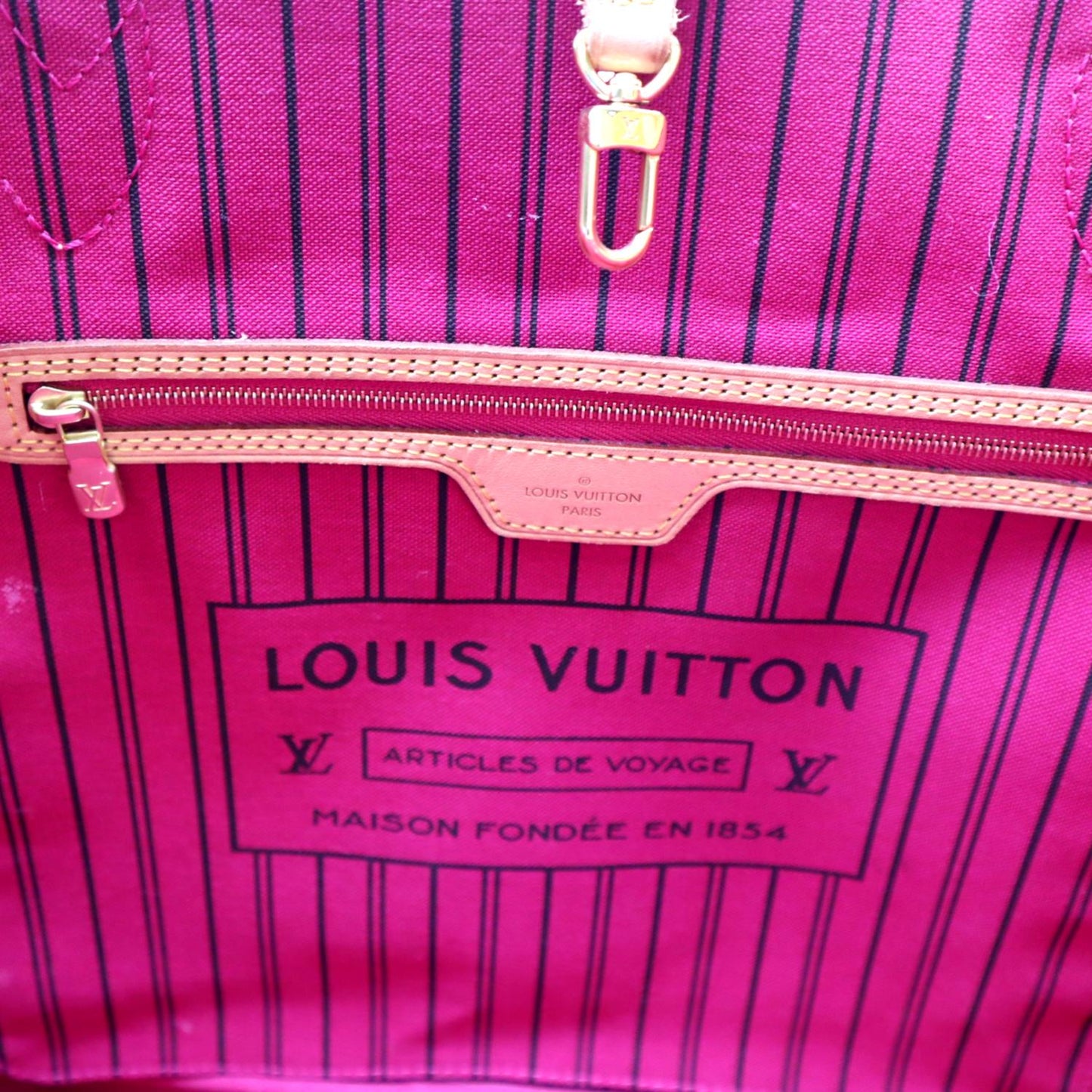LOUIS VUITTON Neverfull MM Monogram Canvas Tote Bag Brown