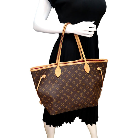 LOUIS VUITTON Neverfull MM Monogram Canvas Tote Bag Brown