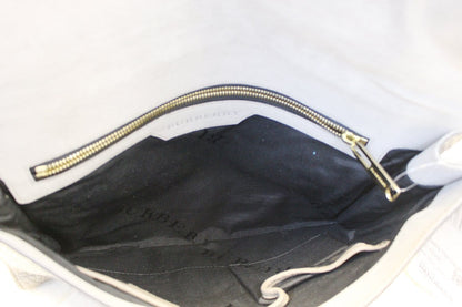 BURBERRY Heritage Sonnet Grain Leather Large Clutch