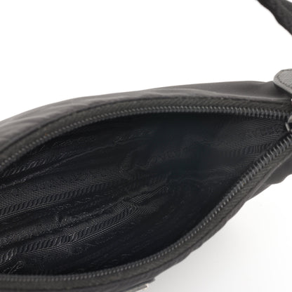 Prada Re Edition 2000