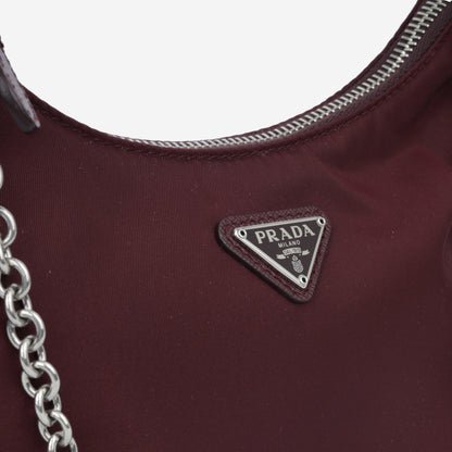 Prada Re-Edition 2005 - Nylon
