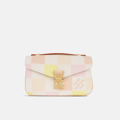 Louis Vuitton Pochette Metis East-West Flap