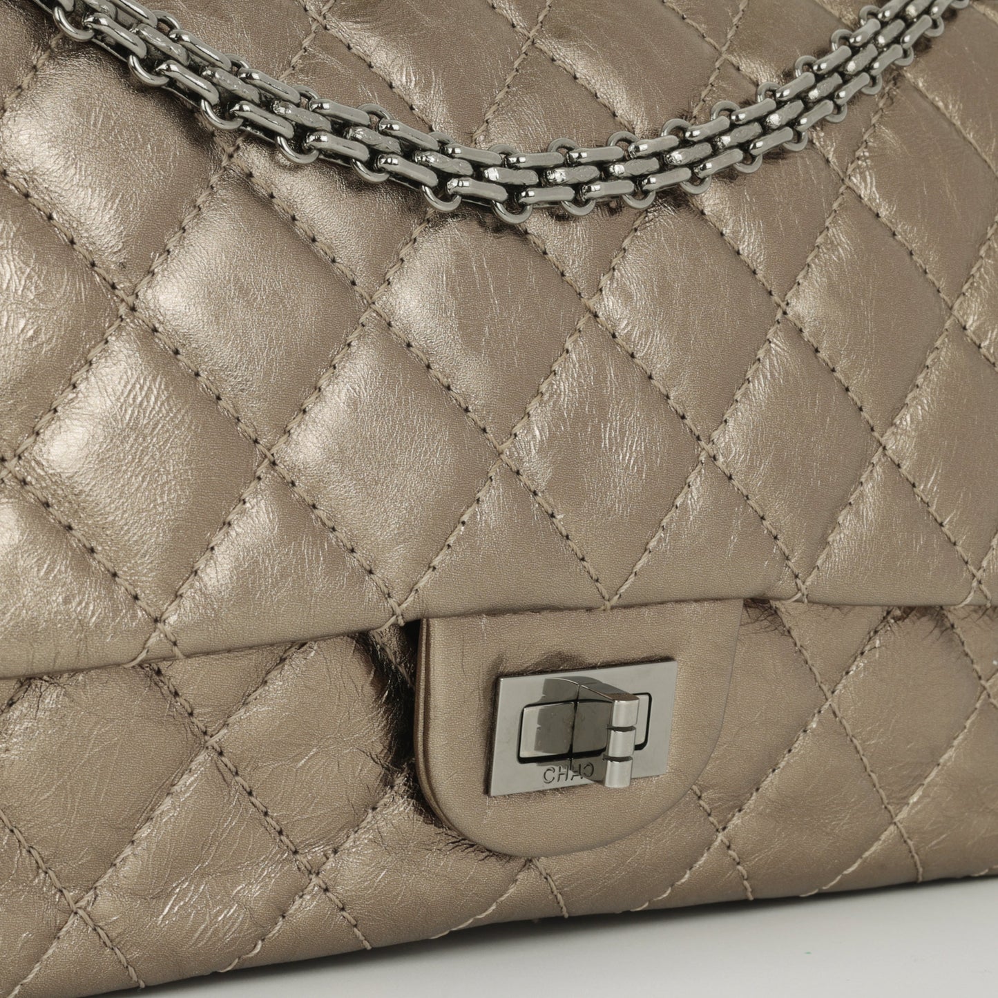Chanel 2.55 Reissue 226 - Metallic Gold