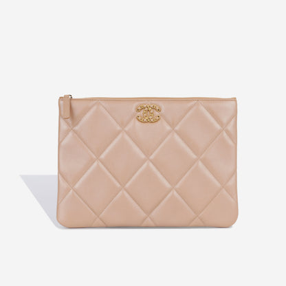 Chanel Large 19 O Case