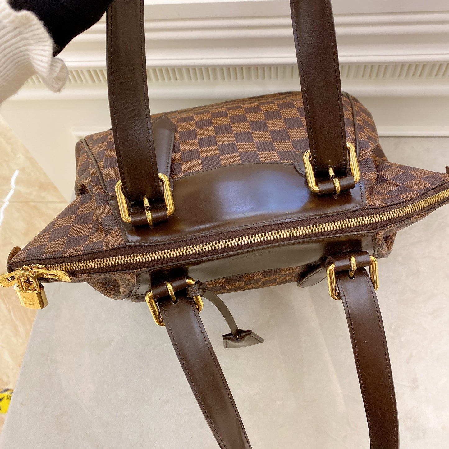 Louis Vuitton Damier Ebene Verona MM