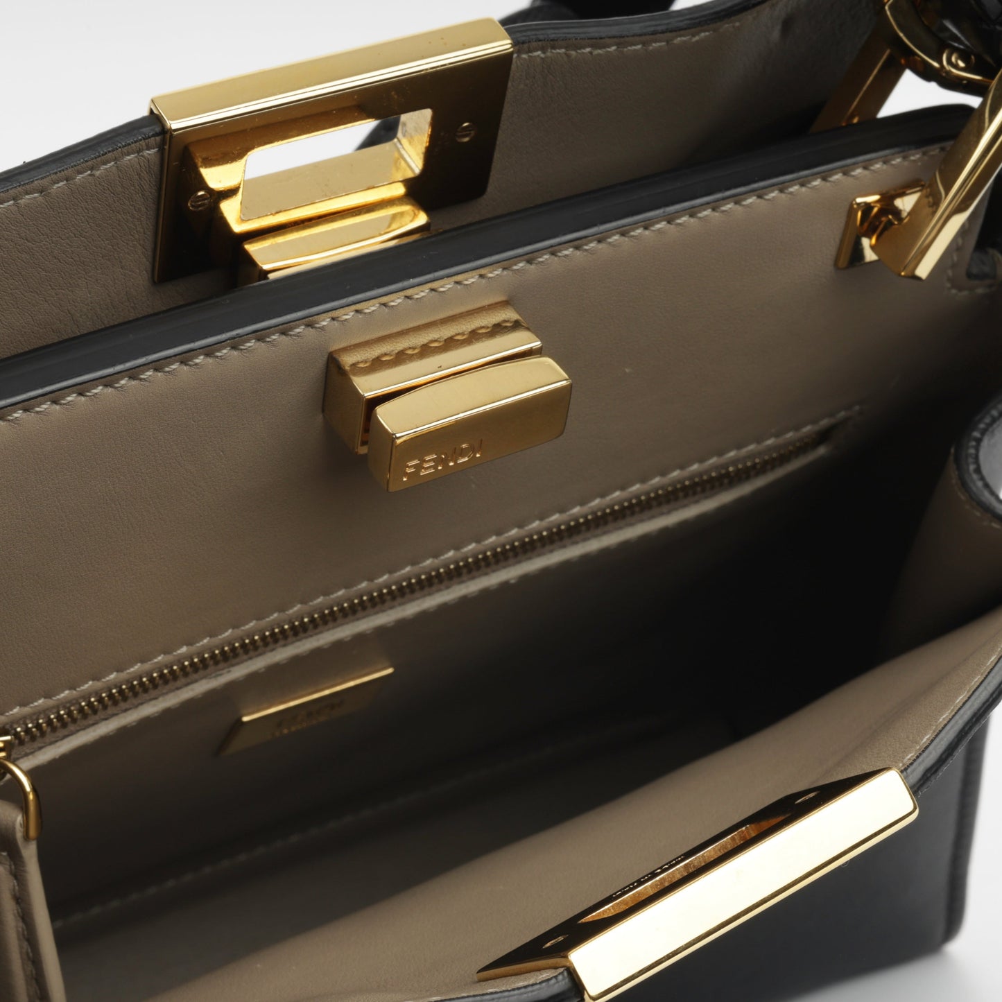 Fendi Peekaboo IseeU - Small