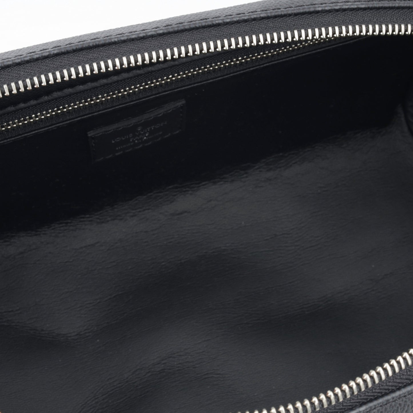 Louis Vuitton Dopp Kit Toilet Pouch - Damier Graphite