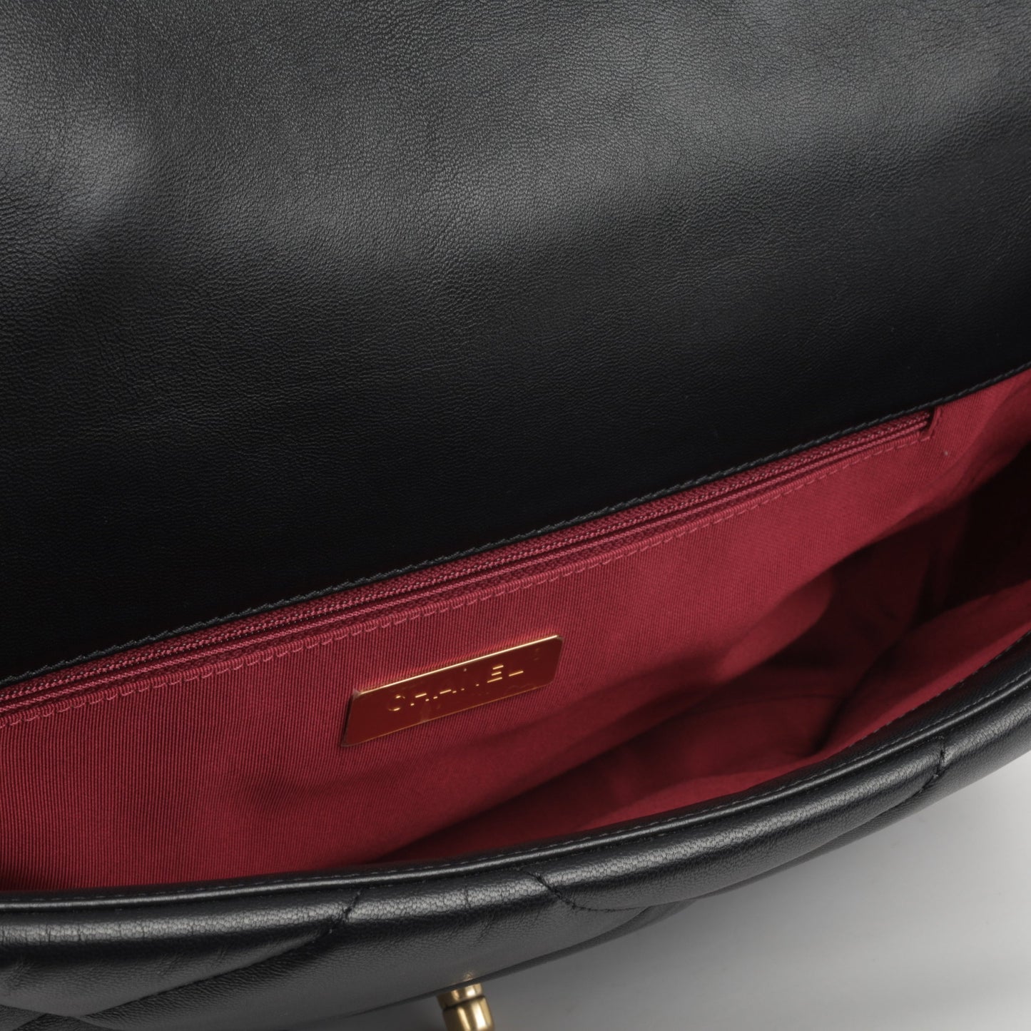 Chanel 19 Flap Bag - Maxi