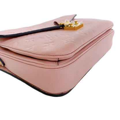 Louis Vuitton METIS IN PINK