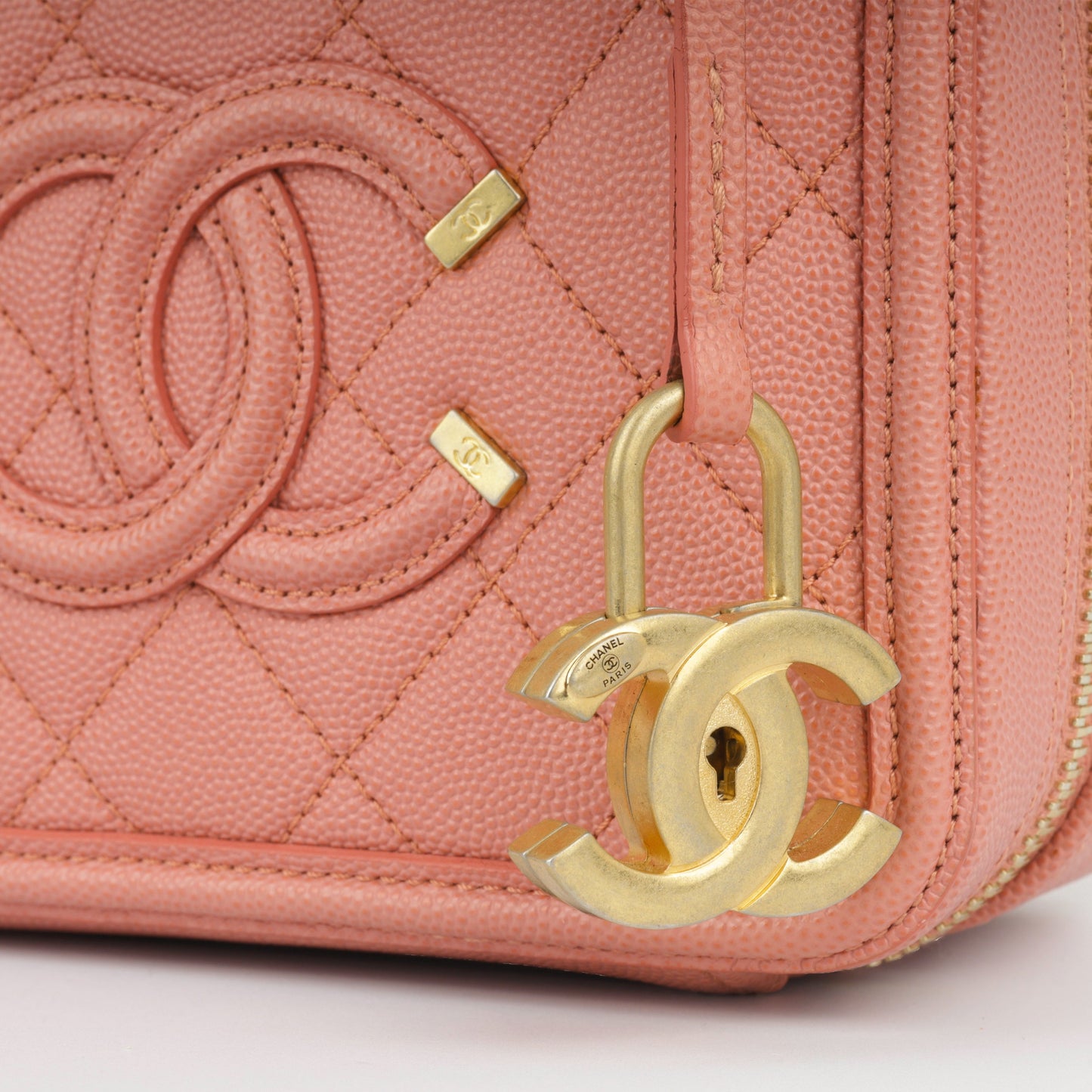 Chanel Filigree CC Vanity Case - Mini