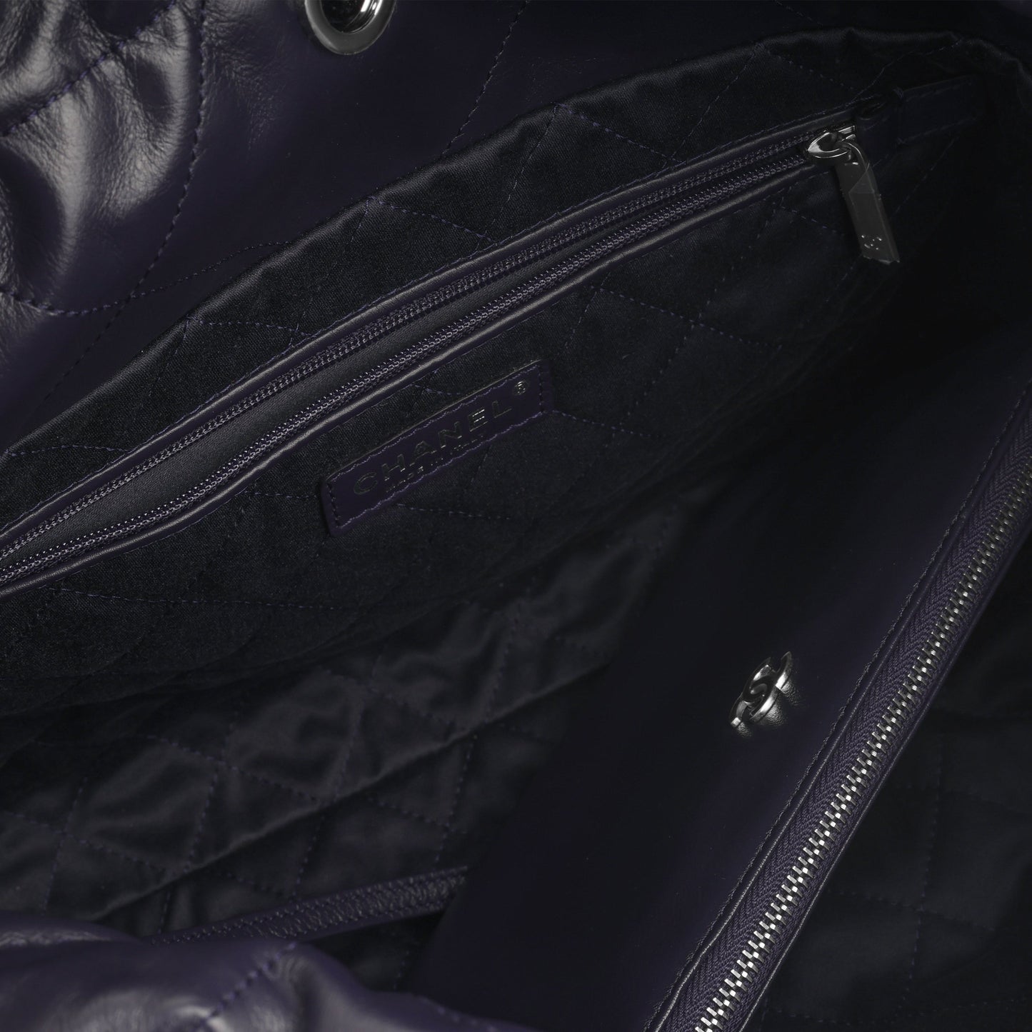 Chanel Medium 22 Tote