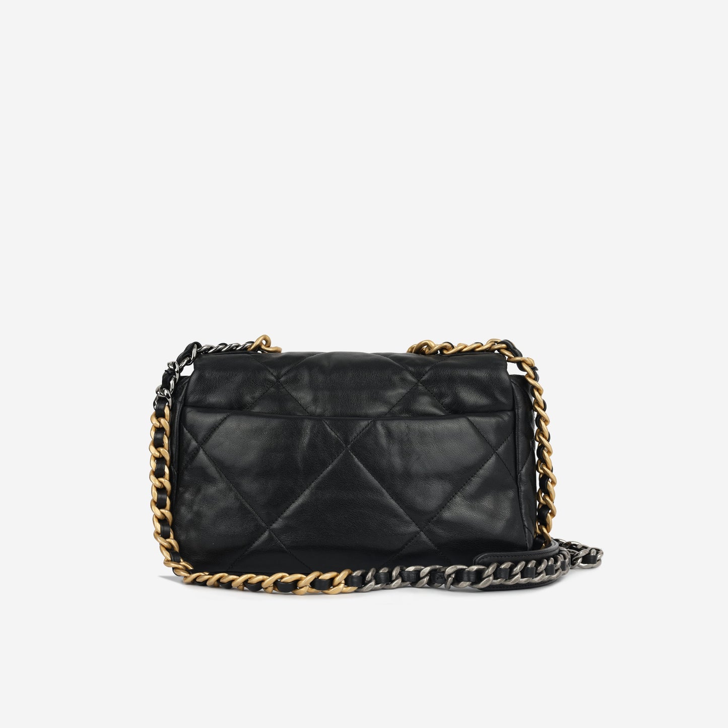 Chanel Chanel 19 - Small