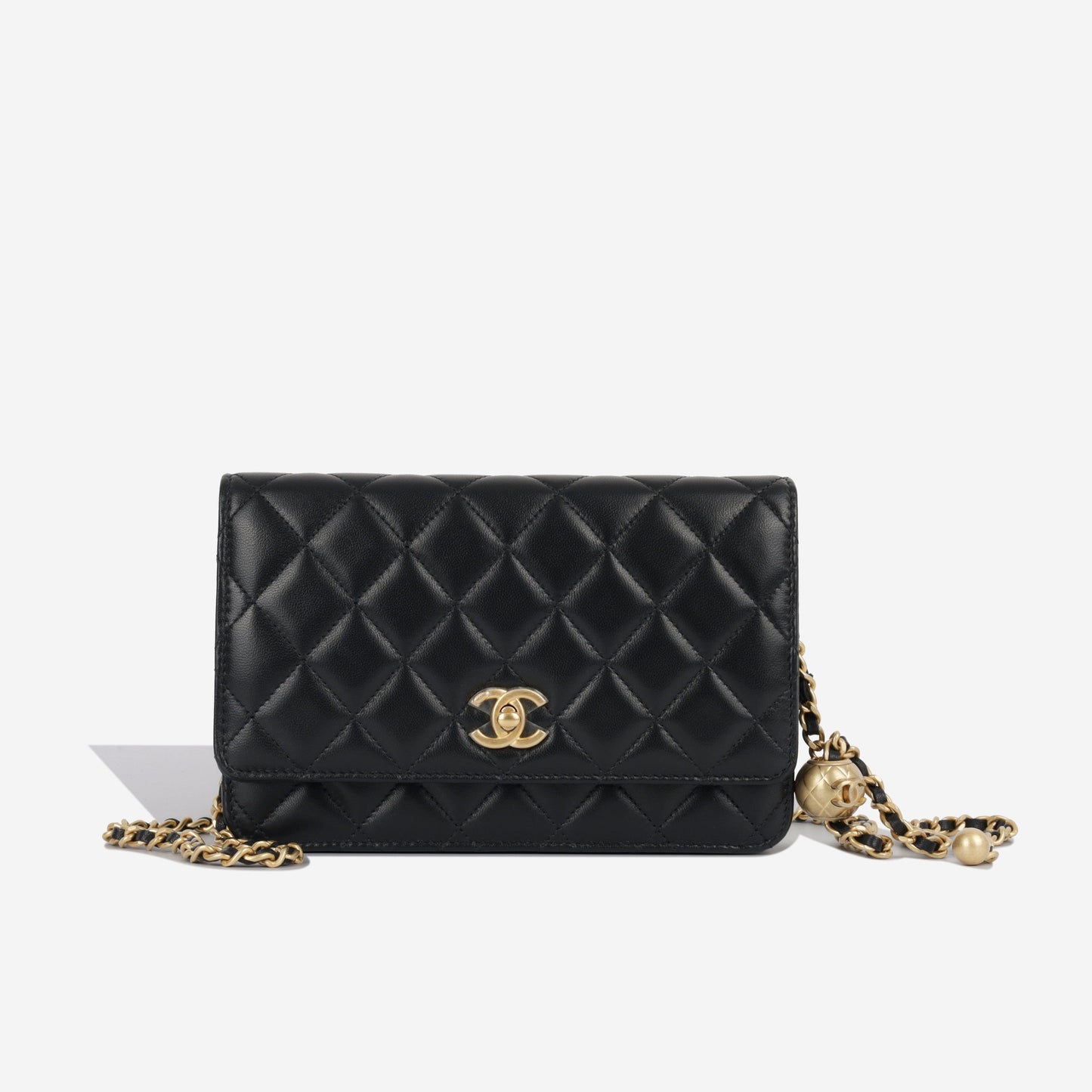 Chanel Pearl Crush Wallet On Chain