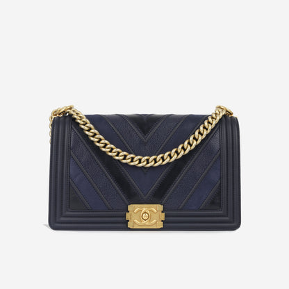 Chanel Boy Bag - New Medium