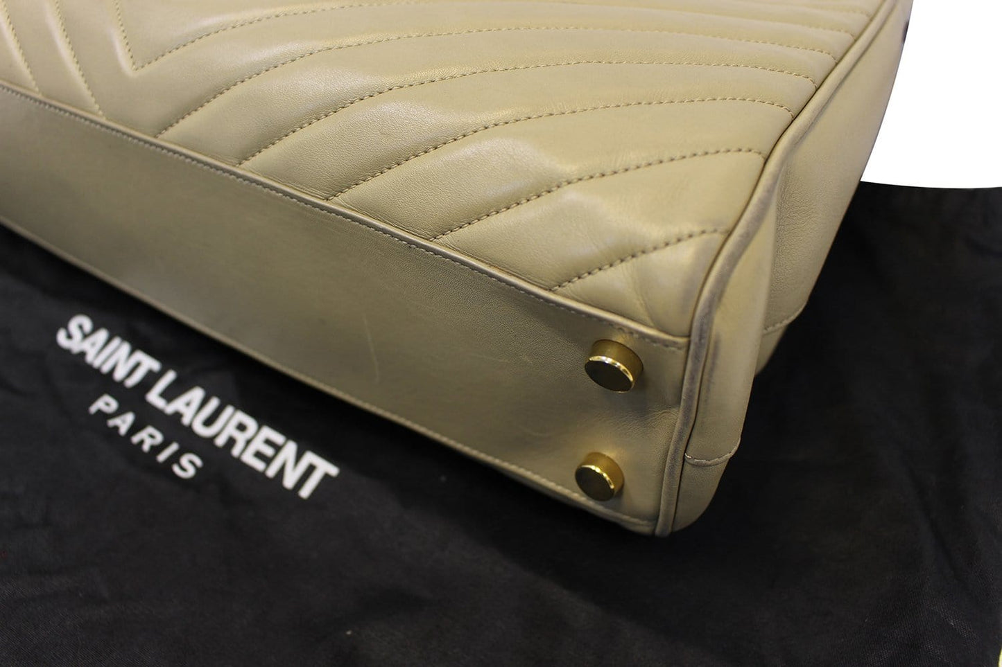 YVES SAINT LAURENT Matelasse Chevron Monogram Shopper Beige Bag - Final Call