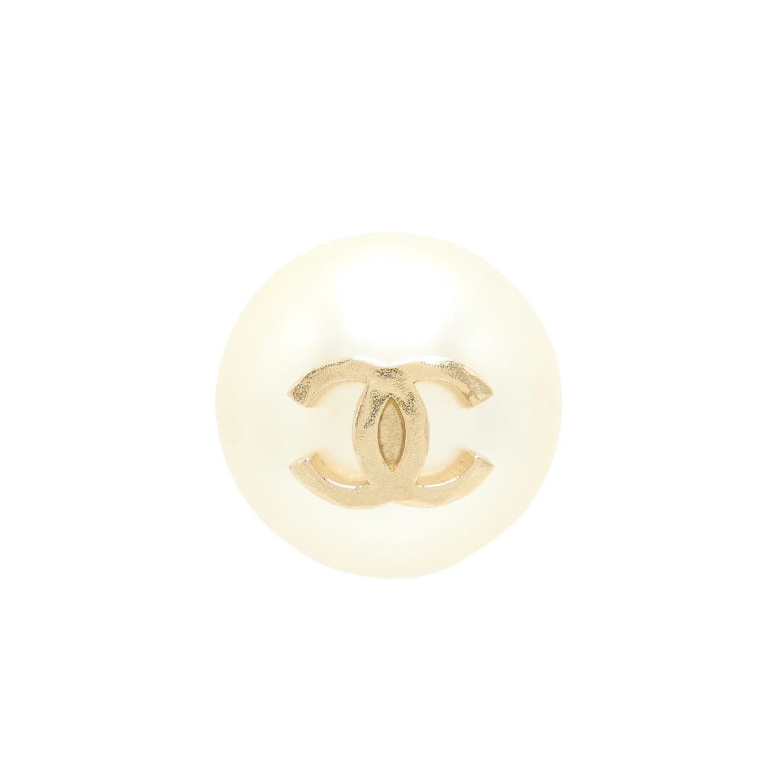 Chanel Giant Pearl With CC Logo Earring L