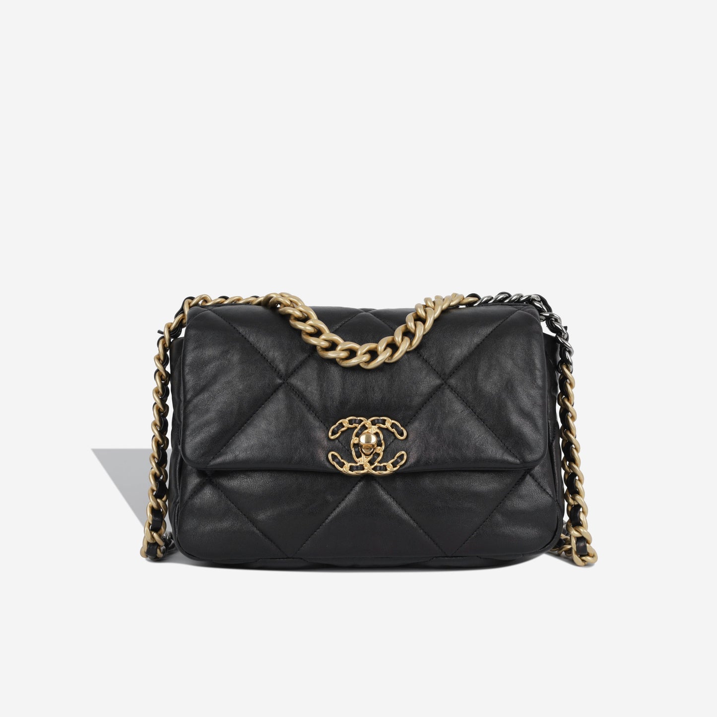 Chanel Chanel 19 - Small