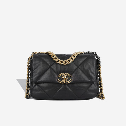 Chanel Chanel 19 - Small