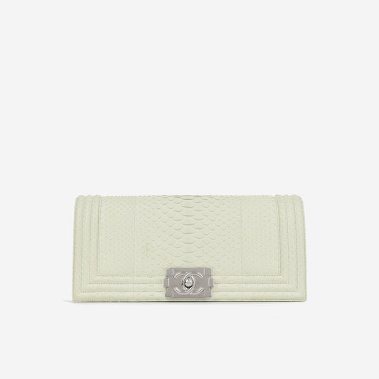 Chanel Boy Clutch - Ice Green