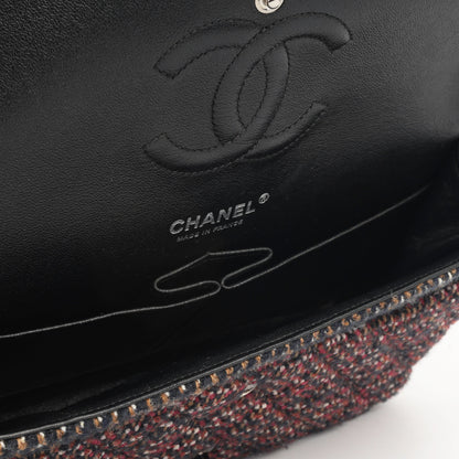 Chanel Medium Classic Flap  - Tweed