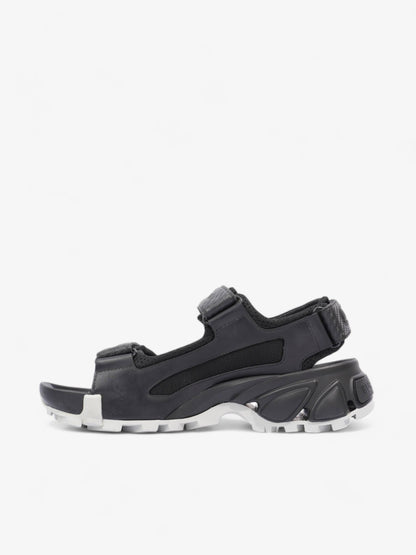 Burberry Arthur Sandal Black Leather EU 41 UK 7