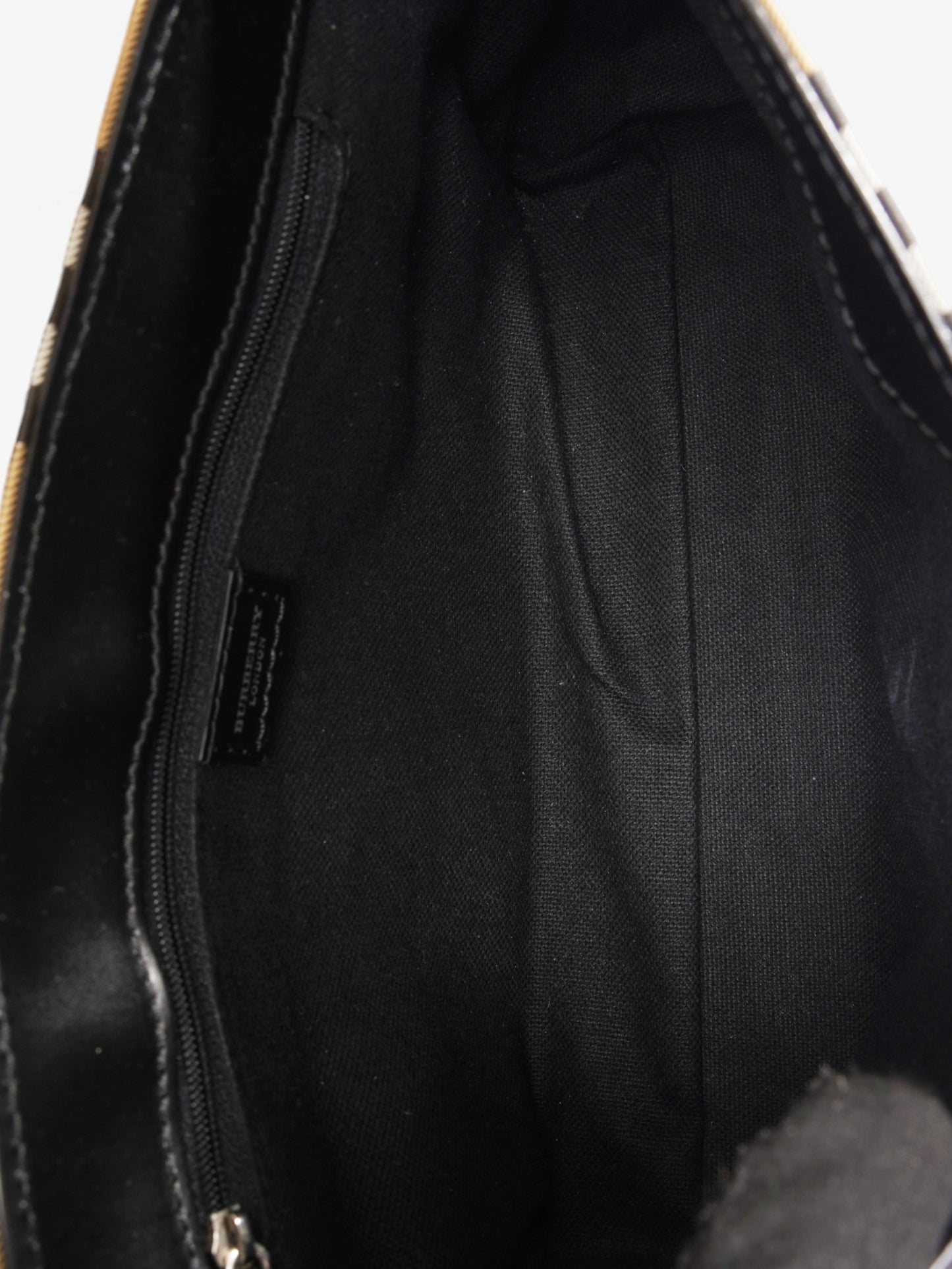 Burberry Check Shoulder Bag Nova Check / Black Canvas