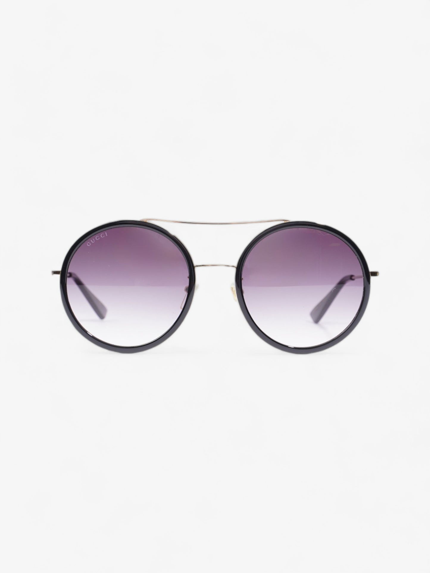 Gucci Round Sunglasses Black / Gold Base Metal 140mm