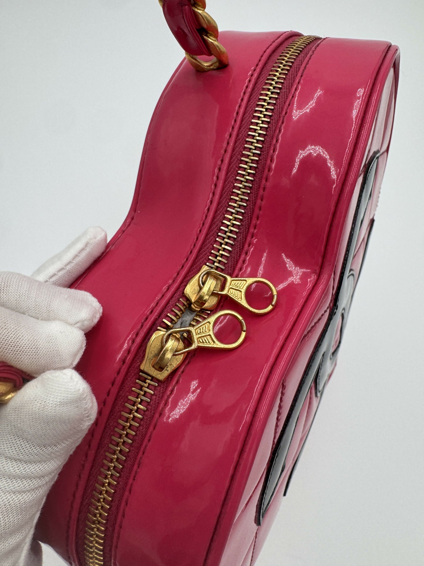 Chanel 1995 Vintage Barbie Barbie/Pink Heart Vanity Bag