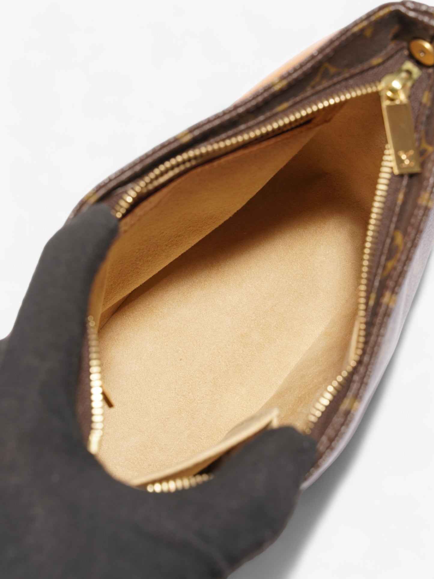 Louis Vuitton Looping Monogram Canvas MM