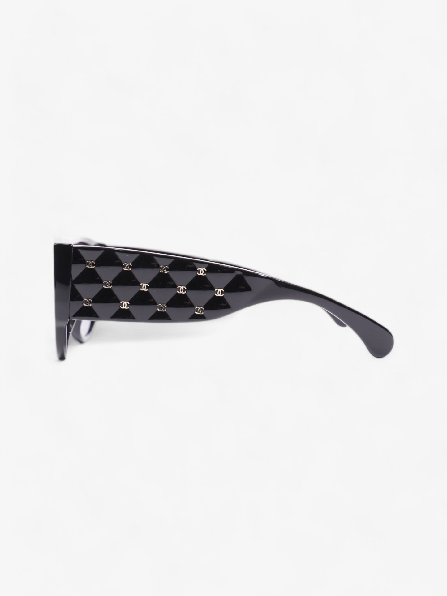 Chanel Pilot Sunglasses Black / Gold Acetate 145mm